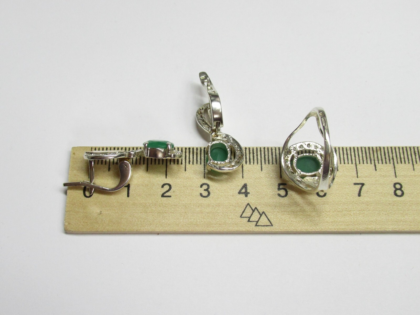 Silver set 925, 375 gold, cubic zirconia, agate, 8.15 g., ring size 8,5.