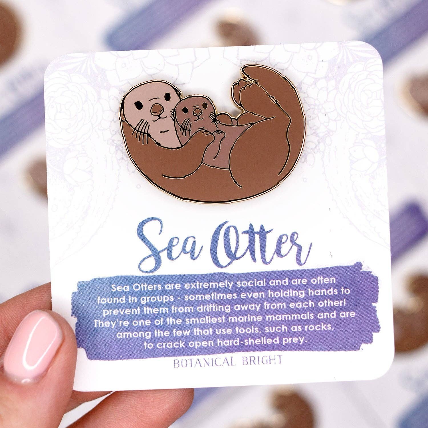 Sea Otter Enamel Pin – Gold Plated Nature Jewelry – Beach & Ocean Animal Brooch