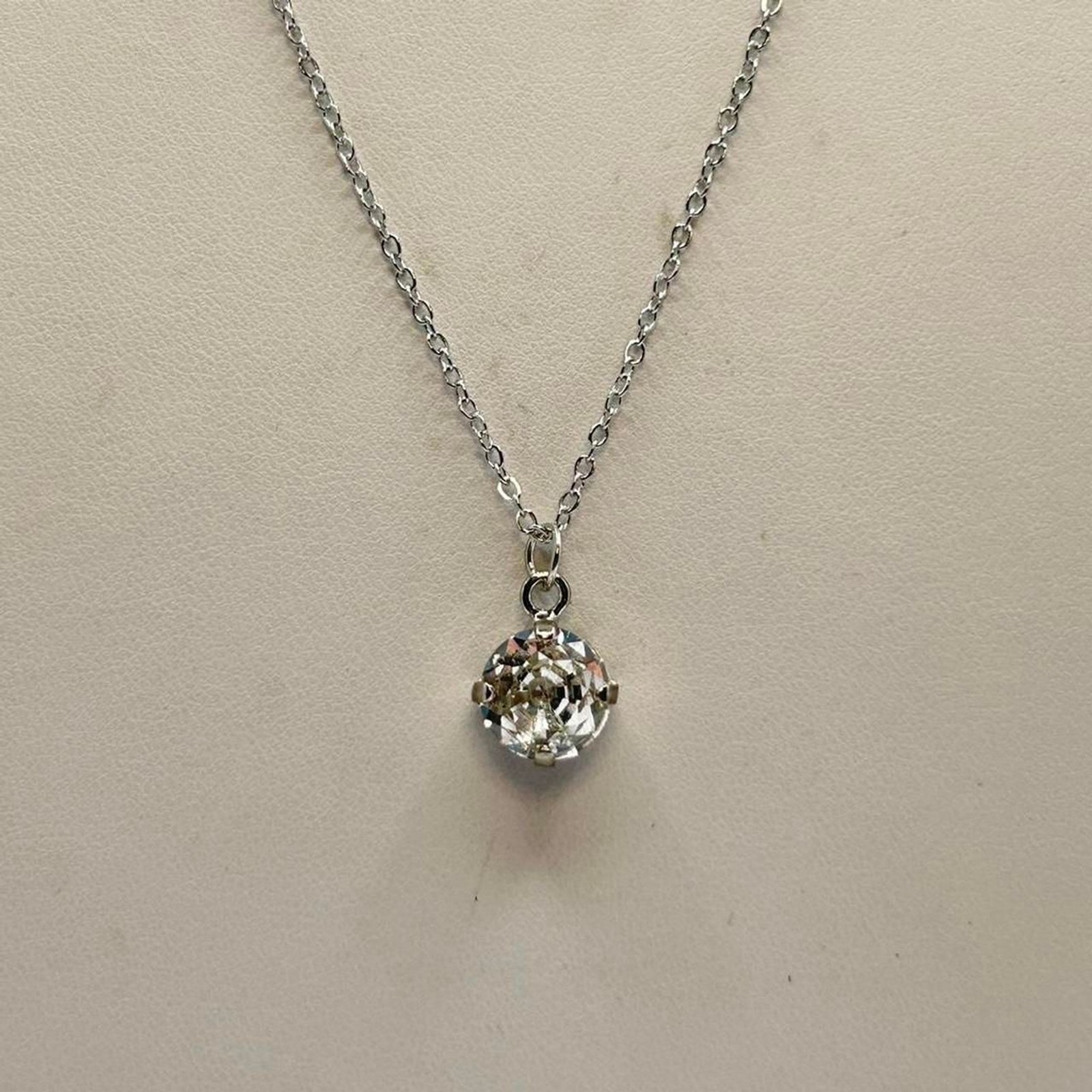 Silver Tone Glass Crystal Pendant Necklace Dainty Minimalist Elegant