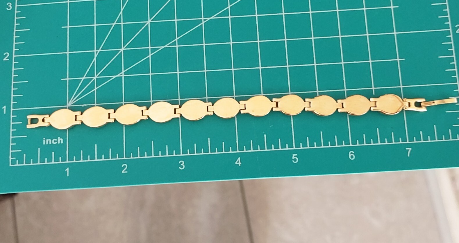 Blue, Green & Brown Opalescent Cabochon Gold Tone Link Bracelet