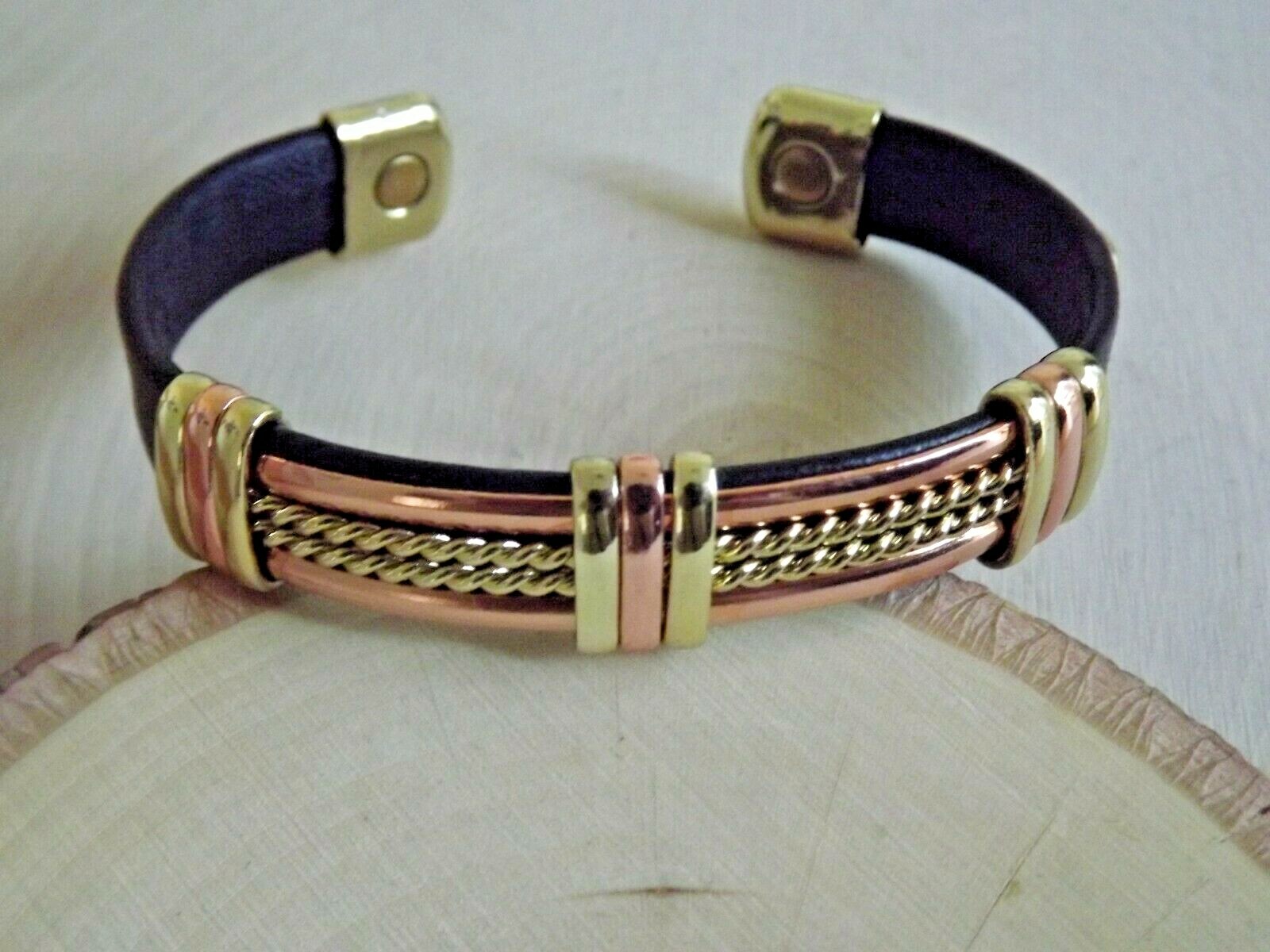 Solid Copper Leather Wrapped Magnetic Bracelet Arthritis Pain Therapy Cuff