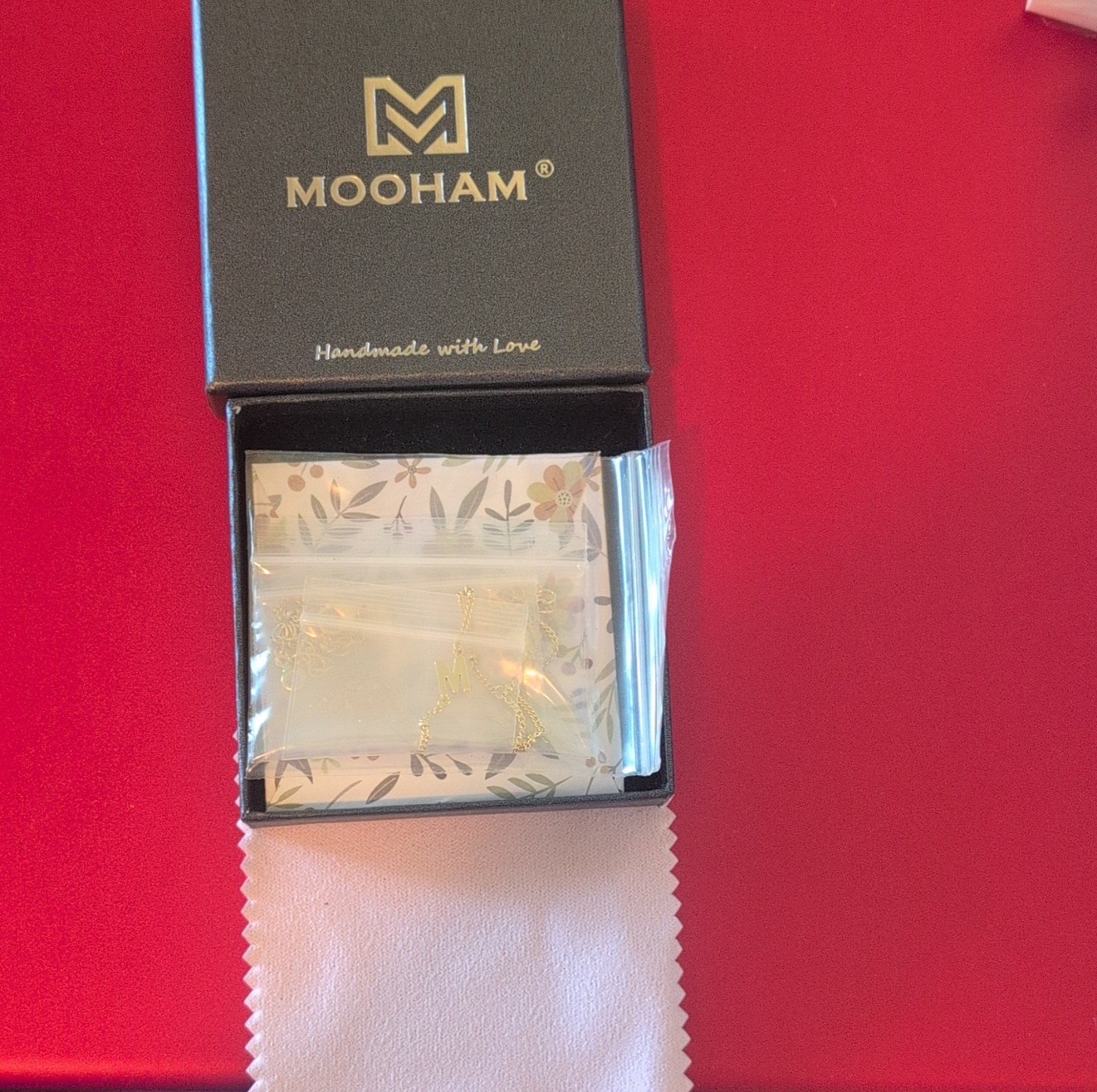 MOOHAM Gold Letter M Pendant Necklace Alphabet Chain Handmade