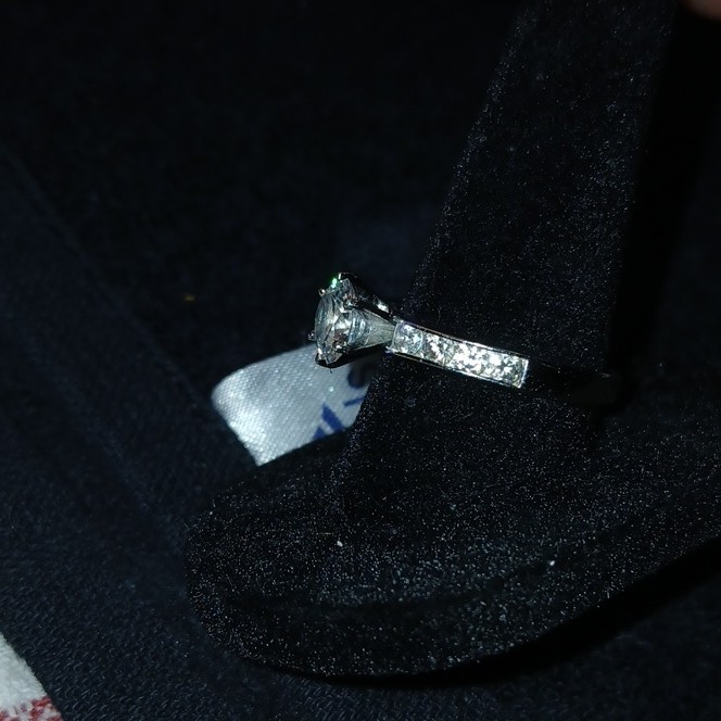 Sterling silver round white CZ solitaire with accents band ring. Size 8