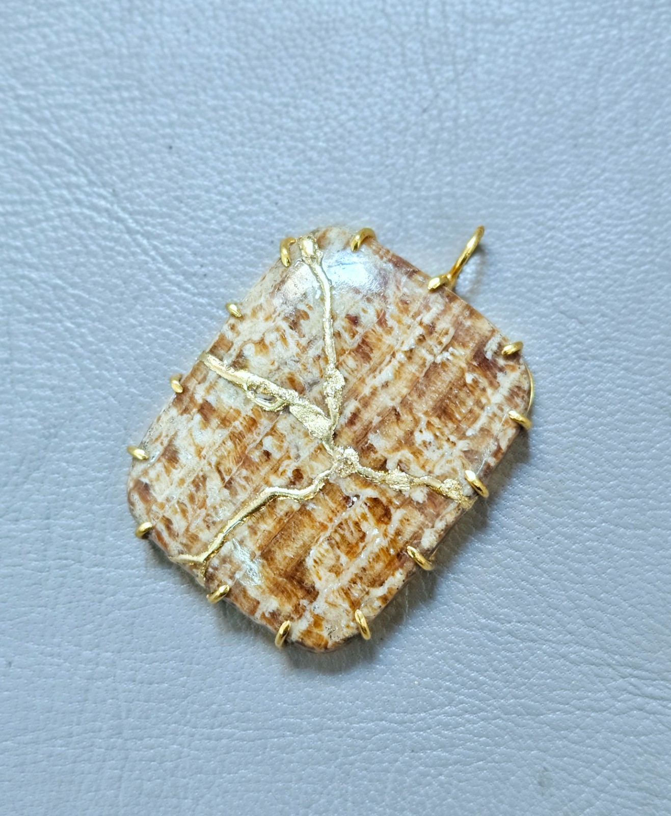 Necklace Aragonite Kintsugi Art Japanese Jewelry Handmade Gold Pendant