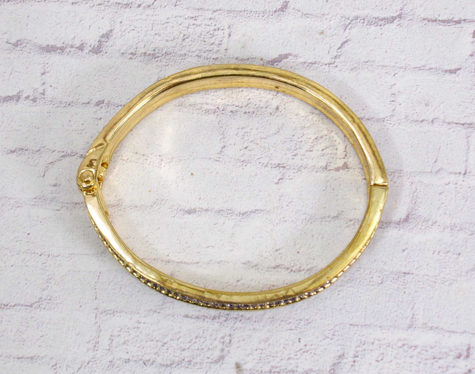 Purple pave crystal bangle bracelet, expands open, crystal on both sides NEW