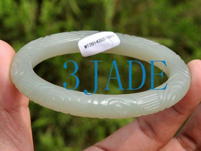 63mm * 48mm Carved Hetian Nephrite Jade Oval Bangle Bracelet w/ Certificate
