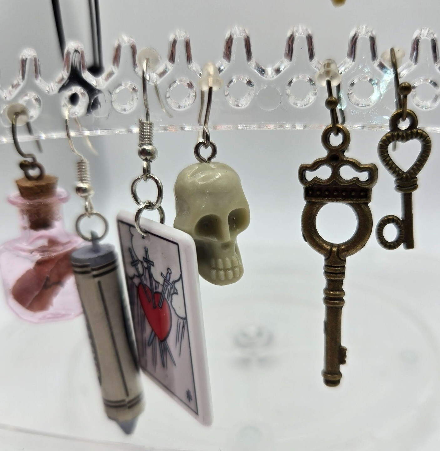 Lot Of 18 Safety Pins, Keys, Bears, Glass DANGLE Mix/Match Novelty Earrings NEW