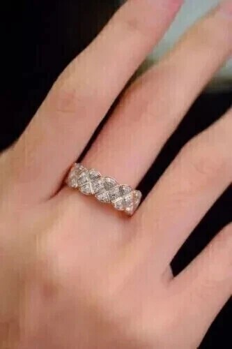 Round Cut Simulated Diamond Anniversary Stunning Ring 14k Yellow Gold Plated