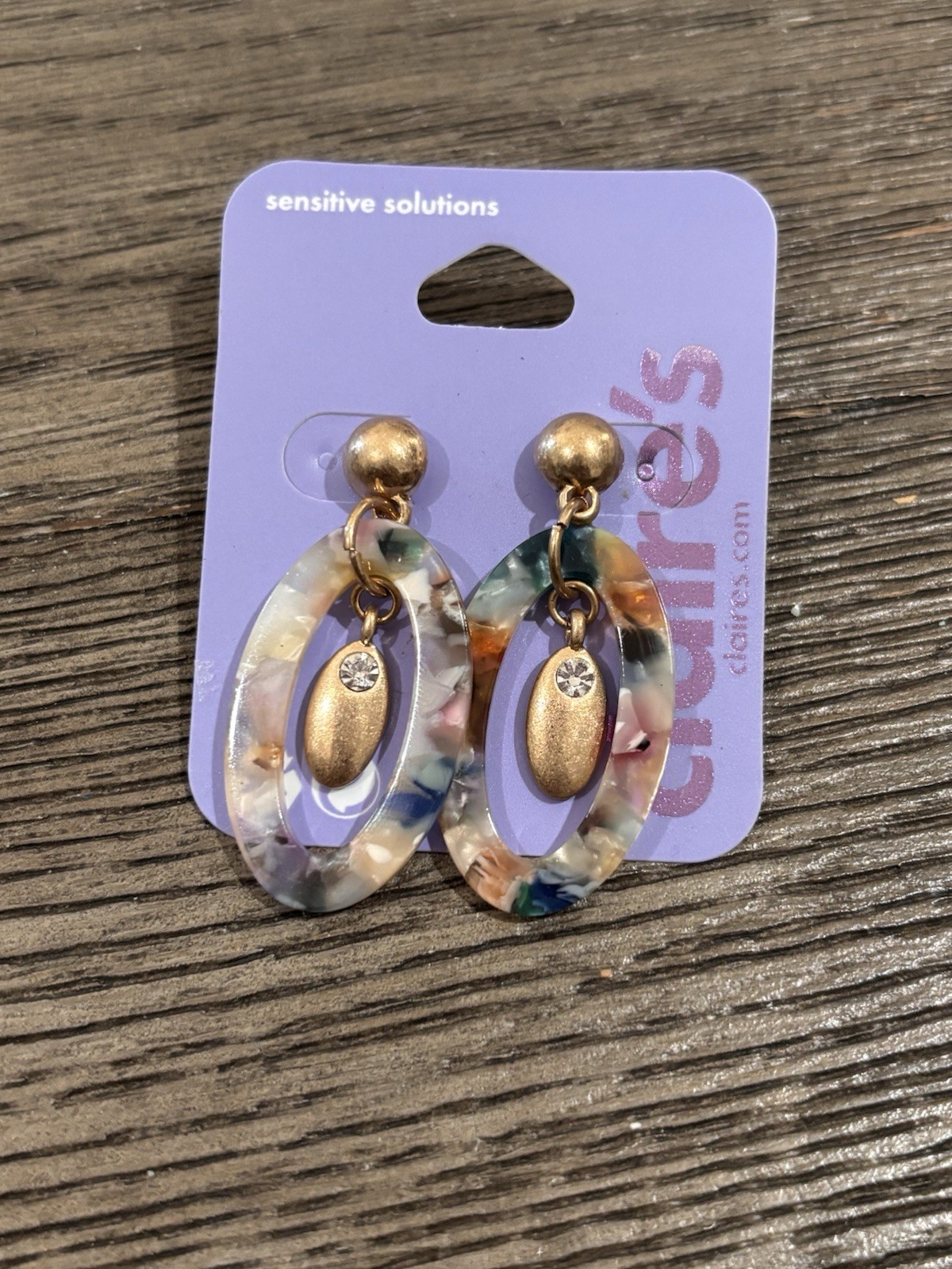 NWT Claires Sensitive Solutions Marbled Resin Oval Hoop Drop Earrings Gold