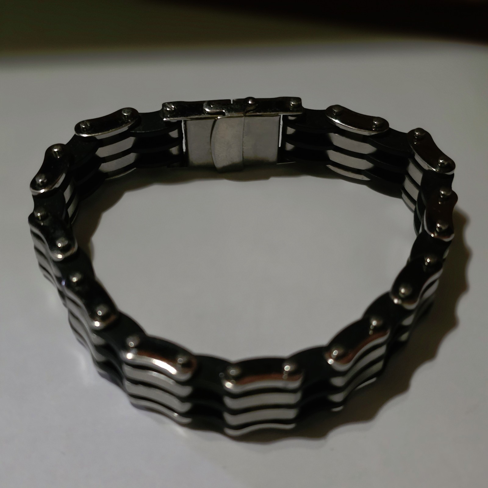 Bike Chain bracelet rubber link magnetic box clasp 8 1/4” mens