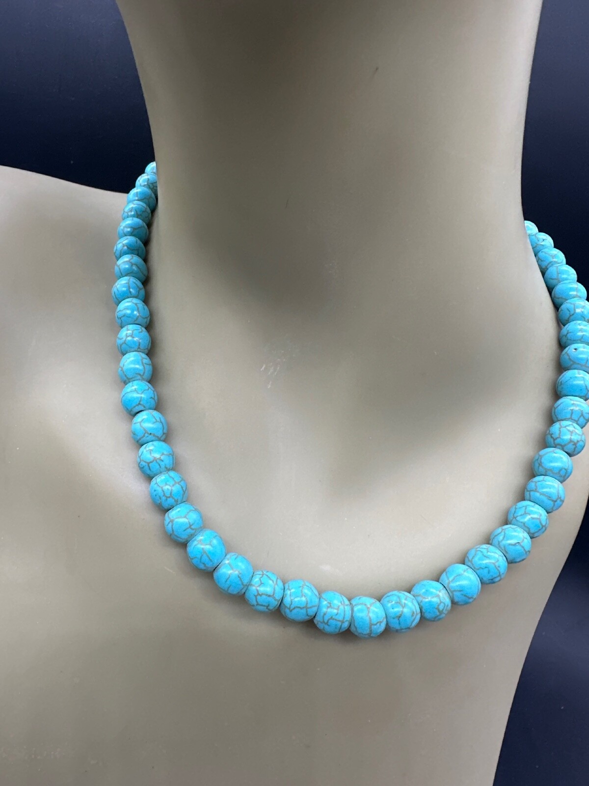 ESTATE SILVER PLATED TURQUOISE HOWLITE BEAD STRAND STRING NECKLACE 19″