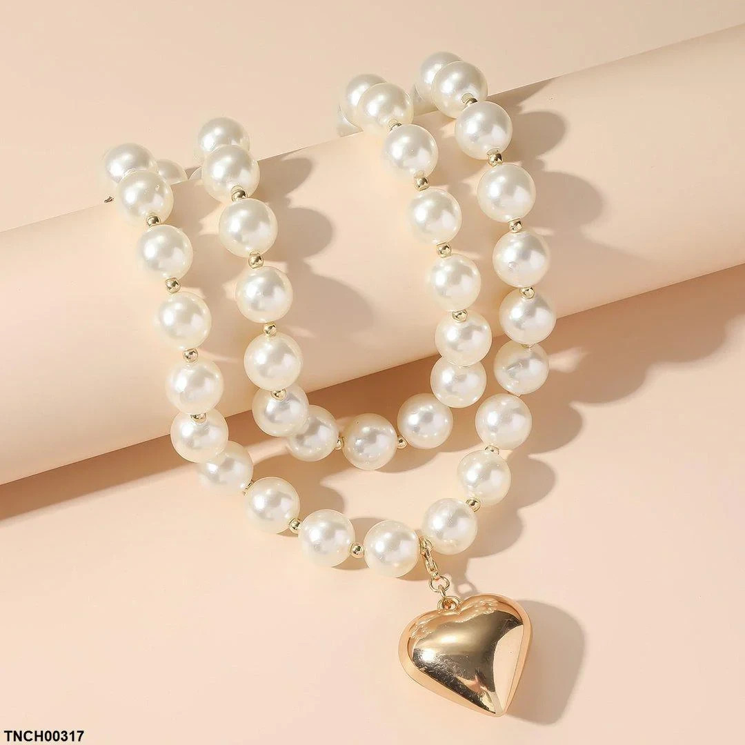 Stunning Pearl Heart Necklace For Casual/Formal/Party use