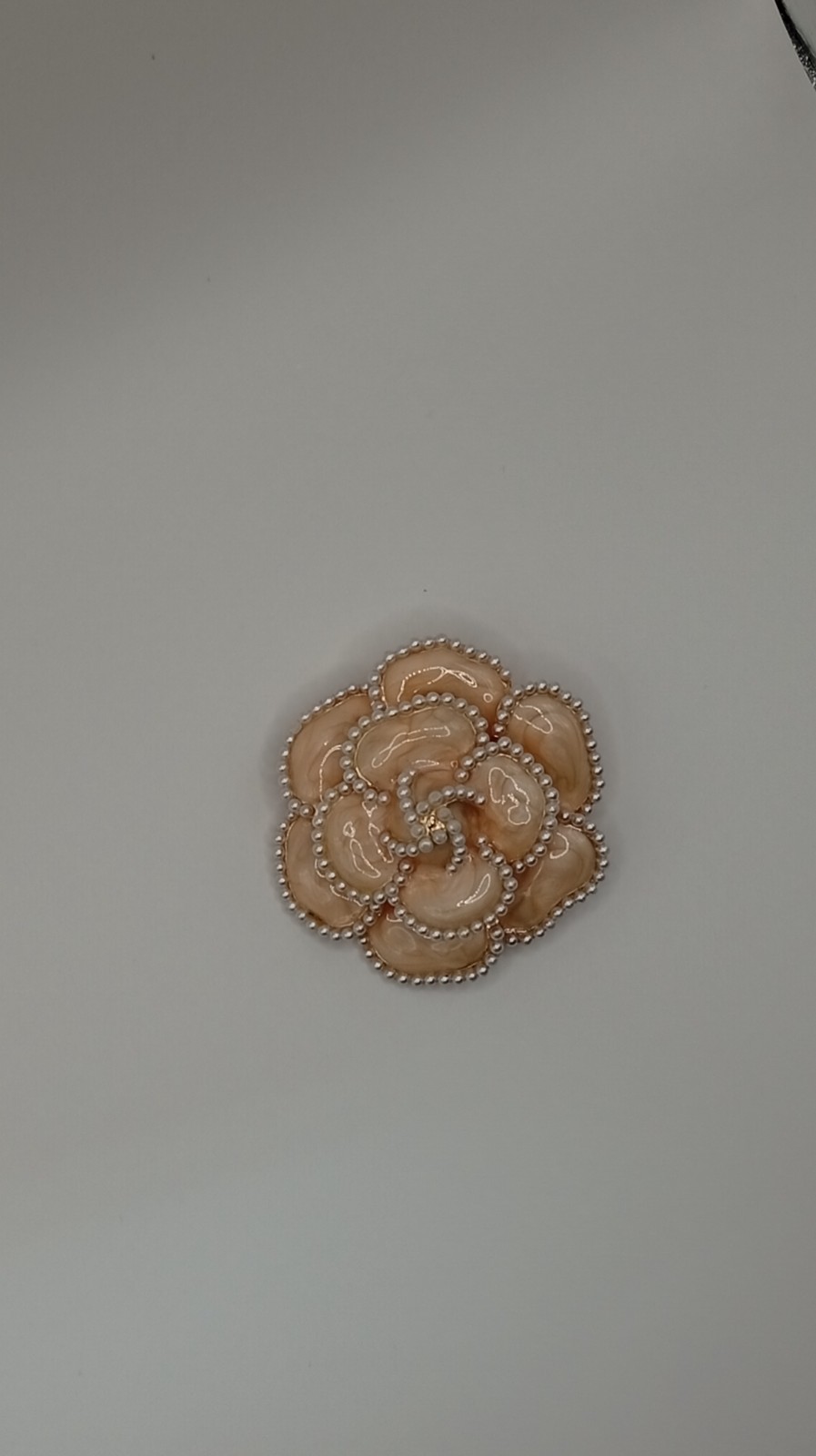 Elegant Brass Flower Brooch Peach Enamel Faux Pearl Pin Women Party Dress