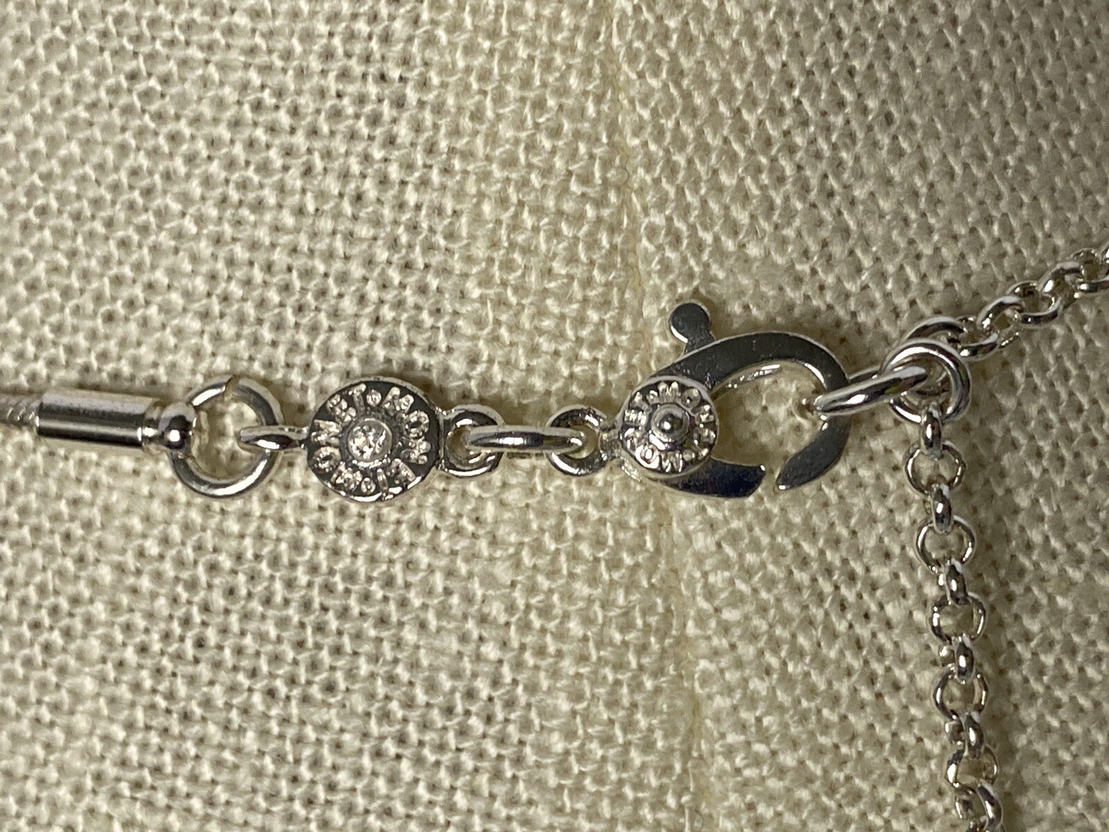 Monet Silver Tone Necklace Gray And Silver Disks EUC Mint Cond 16” – 19” Circles