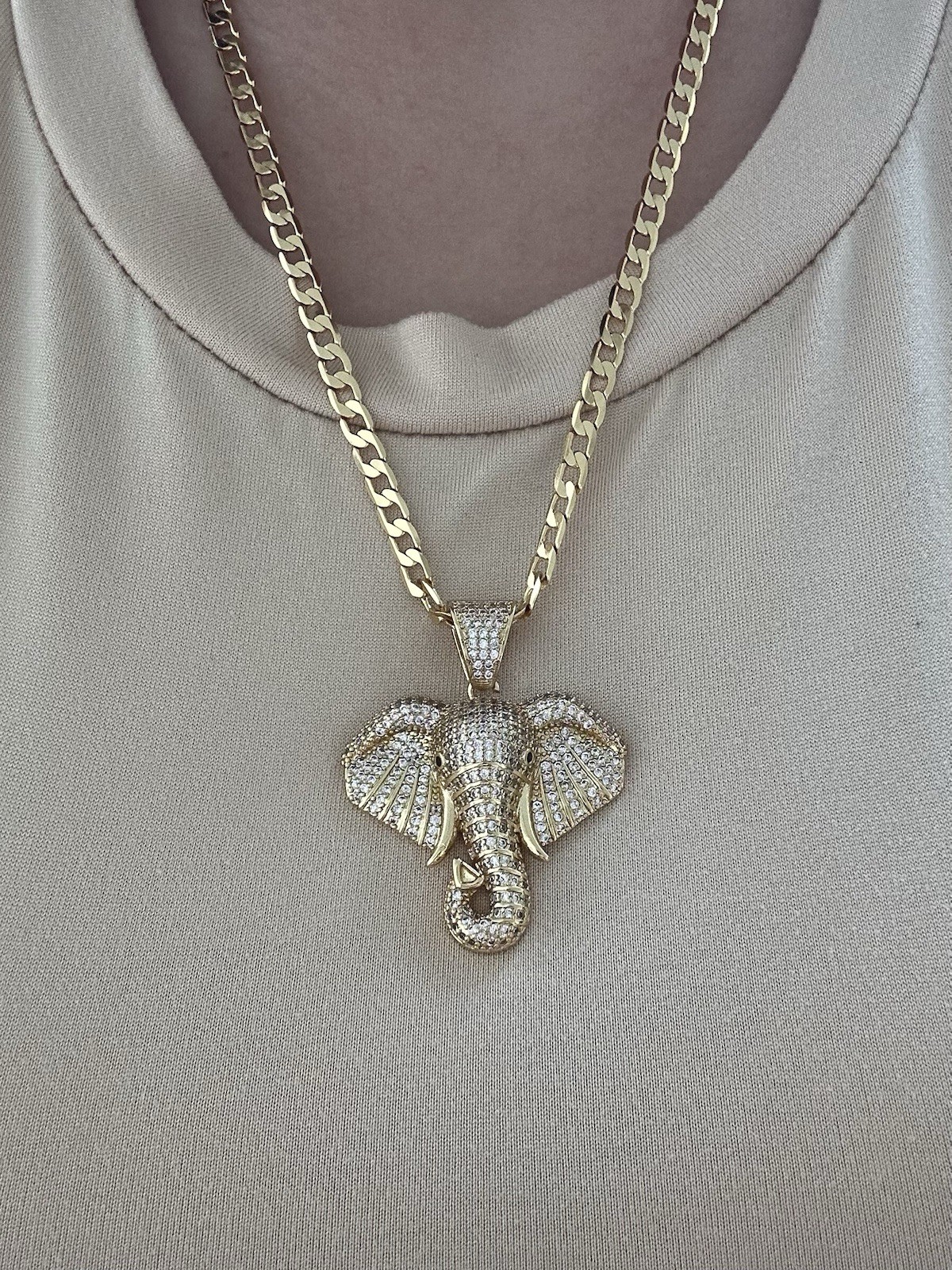 Large Iced 18ct Gold XP Elephant Pendant & 55cm (22’) Curb Link Chain