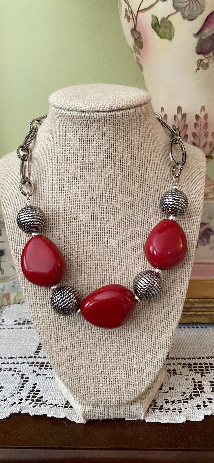 Premier Designs 18″ Necklace Red Heat Wave Chunky Statement Bib Bead