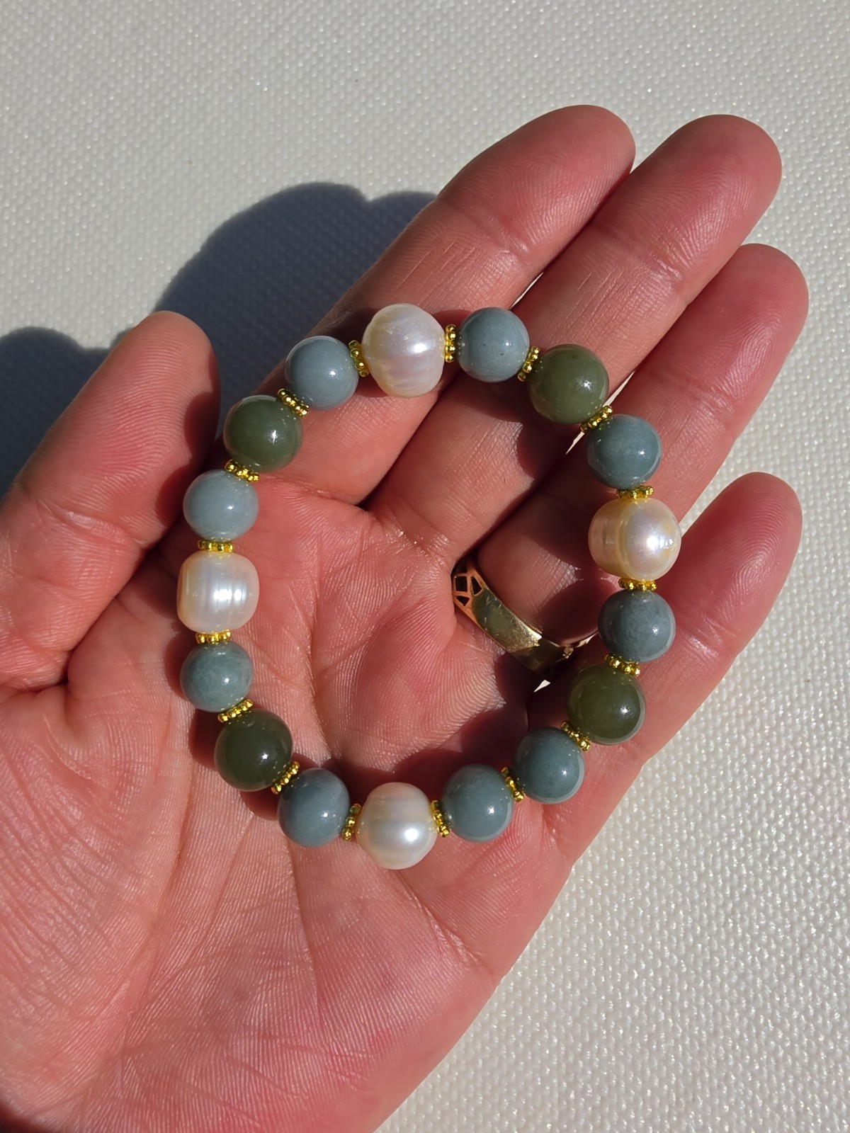 Natural Jade Pearl Beaded Bracelet Gold Accent Stretch Healing Crystal Jewelry
