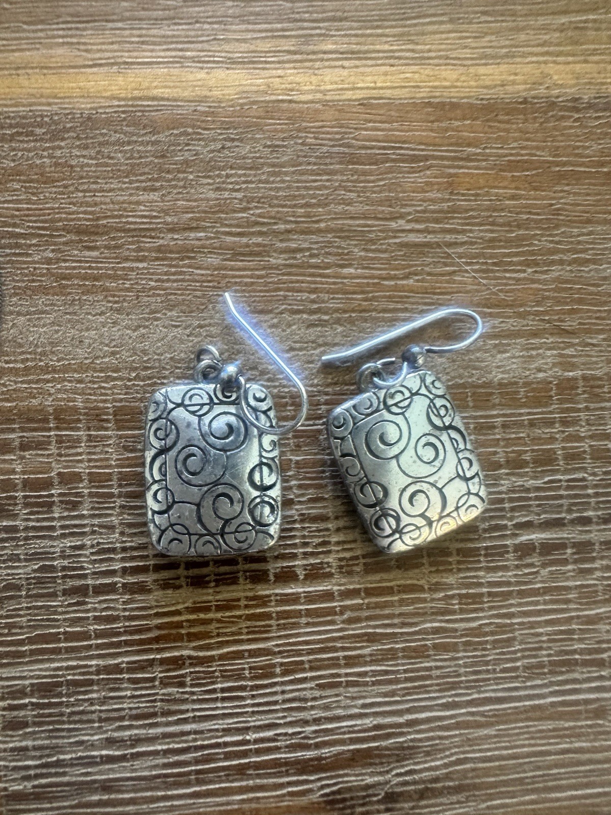 Silver-Tone Rectangle black & gold reversible pendant Necklace & Dangle Earrings