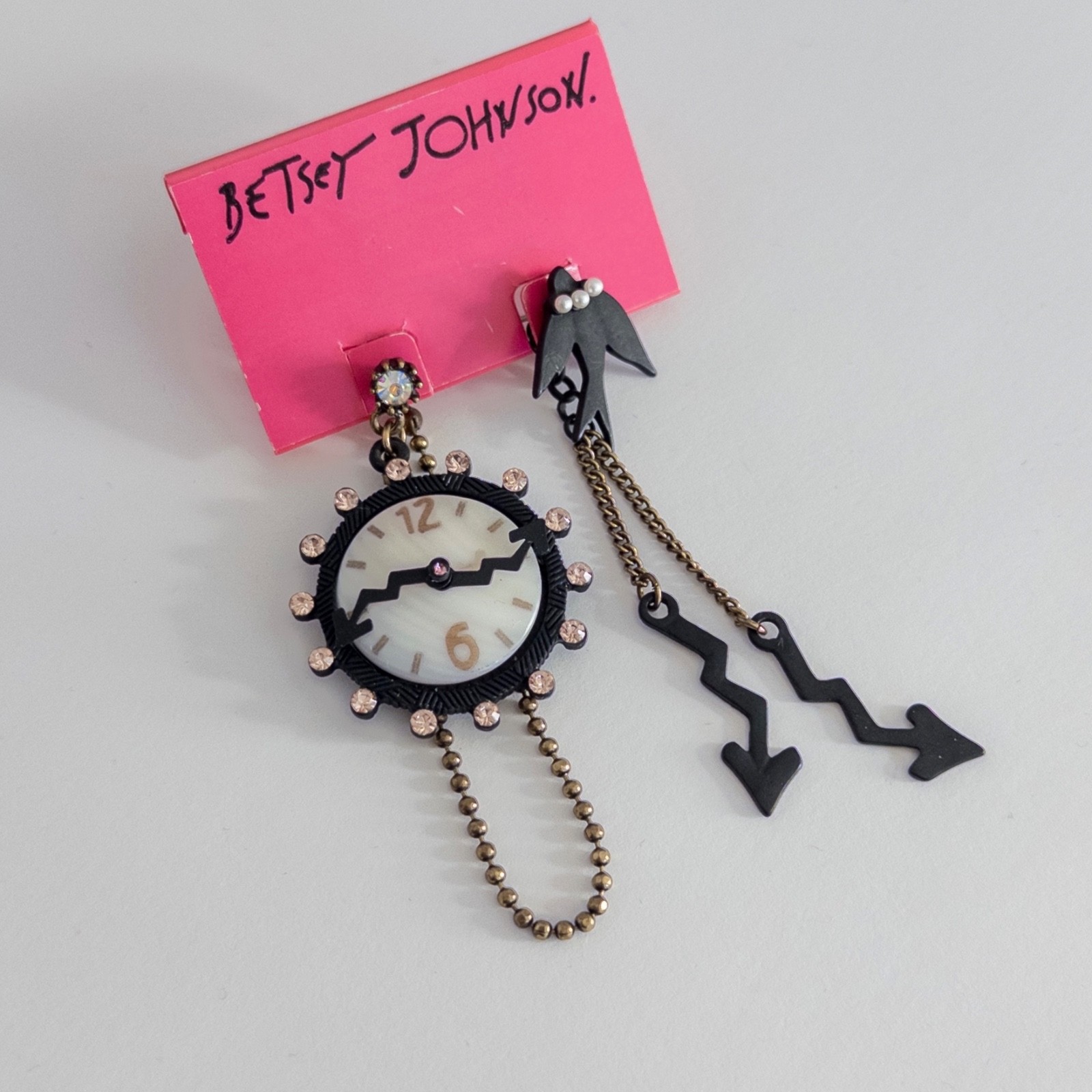 Betsey Johnson Alice Wonderland Clock Arrows Bird Crystal Mismatch Earrings