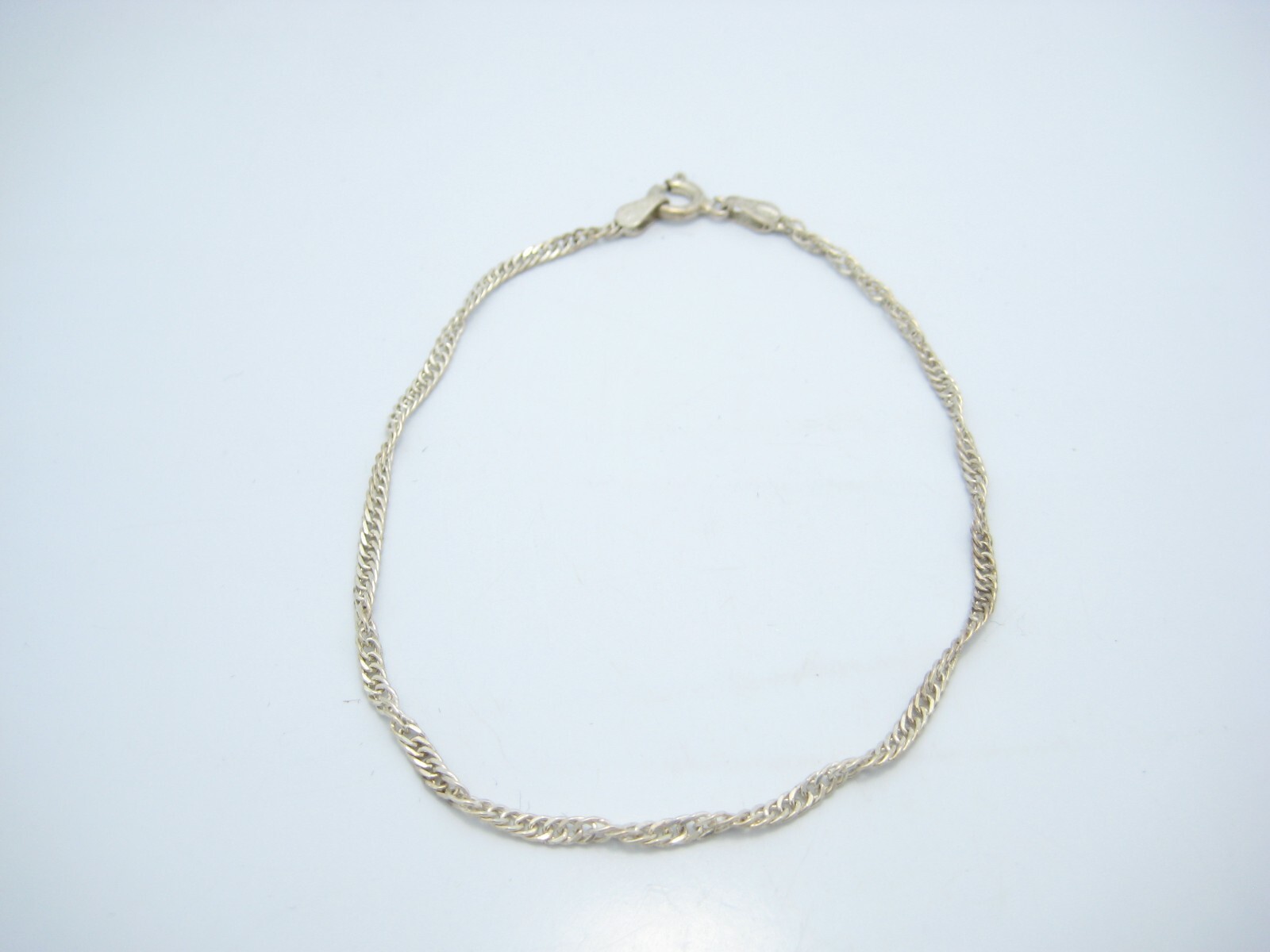 Sterling Silver 1.5mm Flat Curb Chain Link Bracelet 7.5″