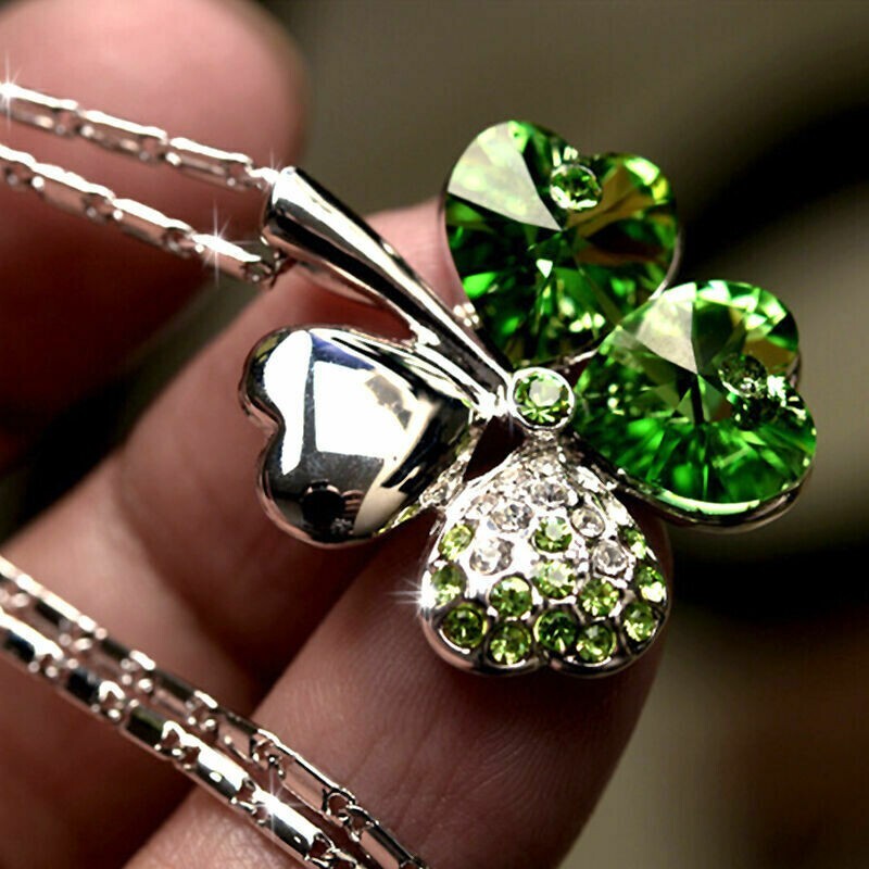 Lot of 10 – FOUR LEAF CLOVER NECKLACE WITH SWARVOSKI CRYSTALS + Gift Boxes NEW