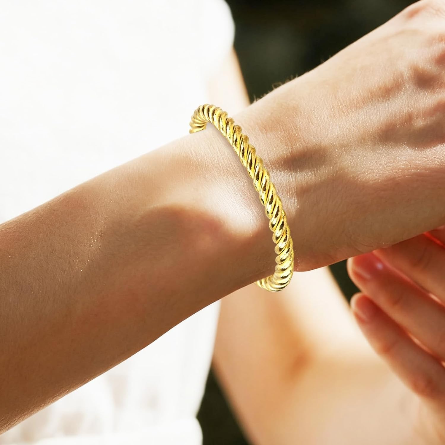 Durable Copper Tensor Bracelet | Unique Adjustable Design for Chic Accessories
