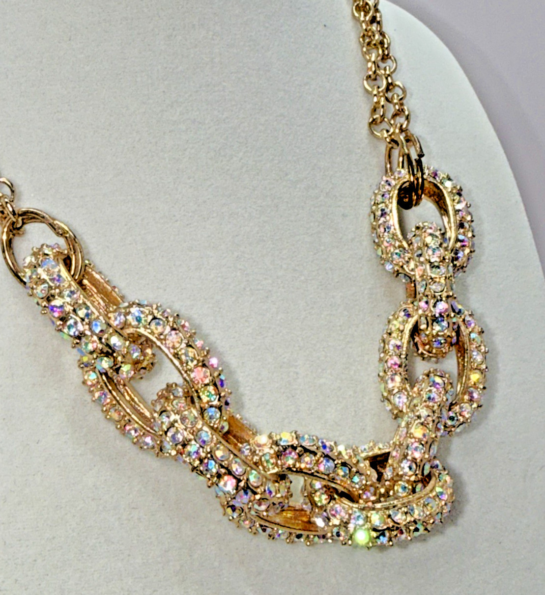 Vintage Gold Tone Chunky AB Rhinestone Cuban Link Statement Necklace Collar Blin