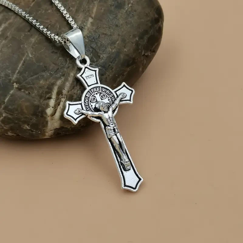 925 Sterling Silver 3D Catholic Crucifix Christian Jesus Christ Cross Necklace