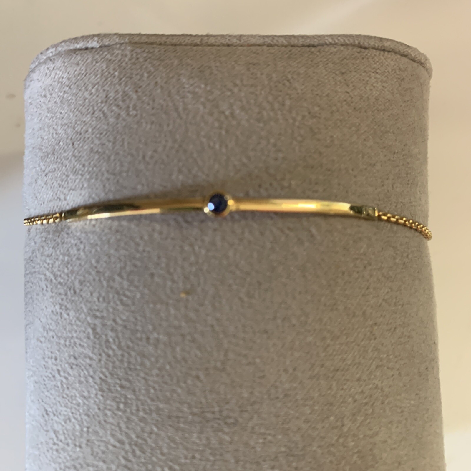 NWOT BROOKS BROTHER RED FLEECE SLIDER BRACELET STONE BLUE A41