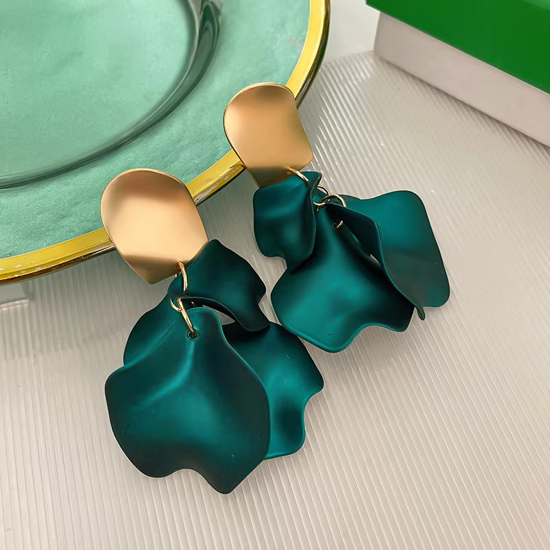 Multicolor Acrylic Flower Drop Earrings for Women Petal Dangle Fashion Jewelry