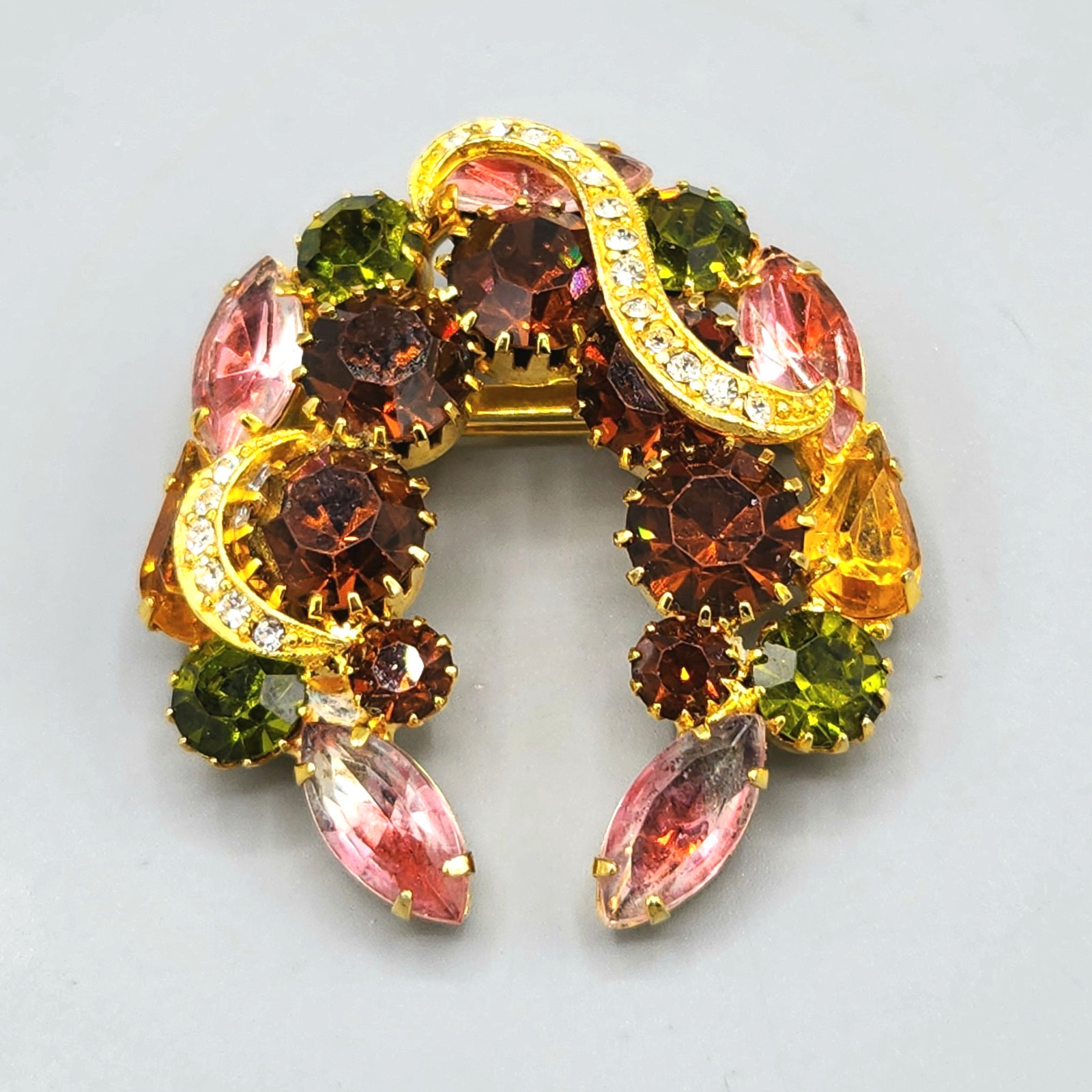 VTG Green Red Pink Givre Watermelon Glass Rhinestone Crescent Gold Tone Brooch