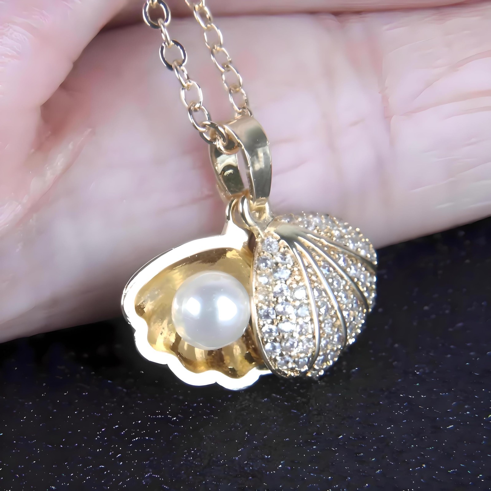 Crystal Clam Shell Oyster Pearl Pendant Necklace, 18 Inch Chain with 2 Inch Exte