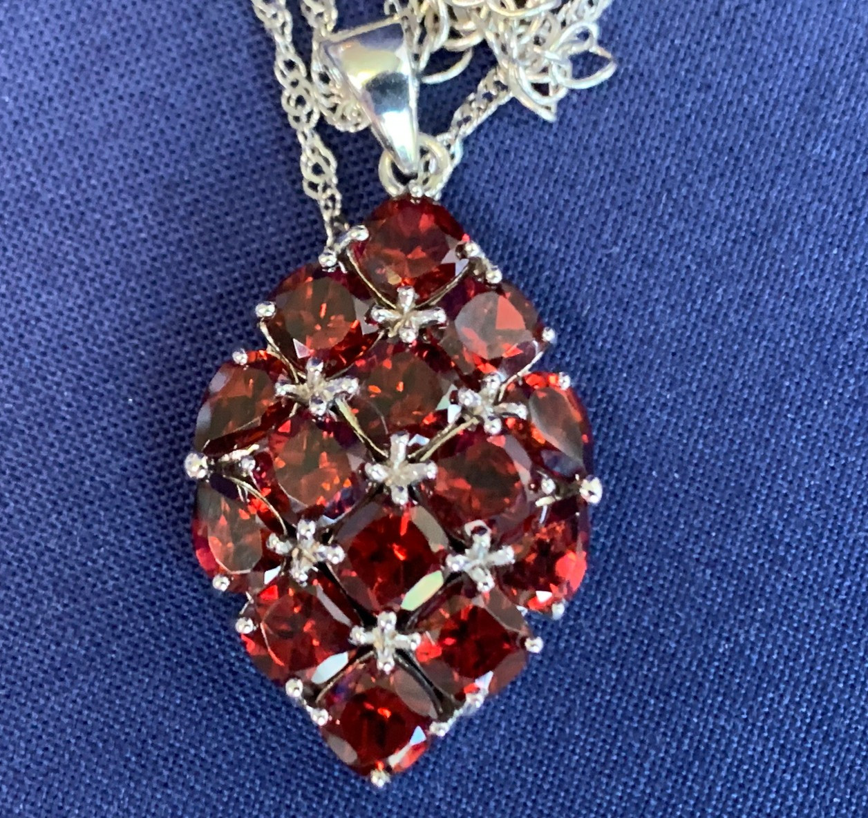 Sterling Silver Necklace 7g Fine Jewelry 19.5″ Chain Garnet Look Stones *READ*
