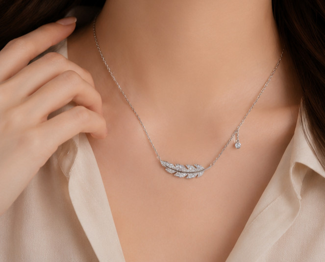 1.00ct Round Cut Simulated Diamond Amulet Feathers Pendant 14k White Gold Plated