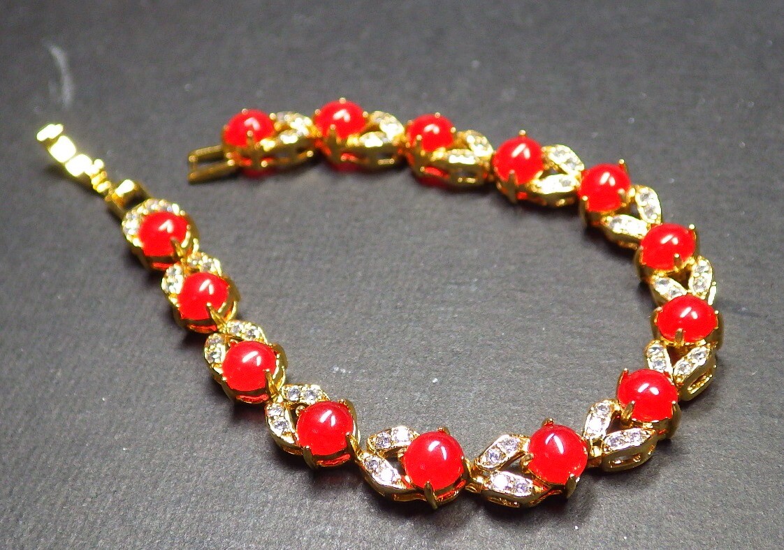 Yellow Gold Plate Red JADE Cabochon Bangle Bracelet Diamond Imitation 320681 US
