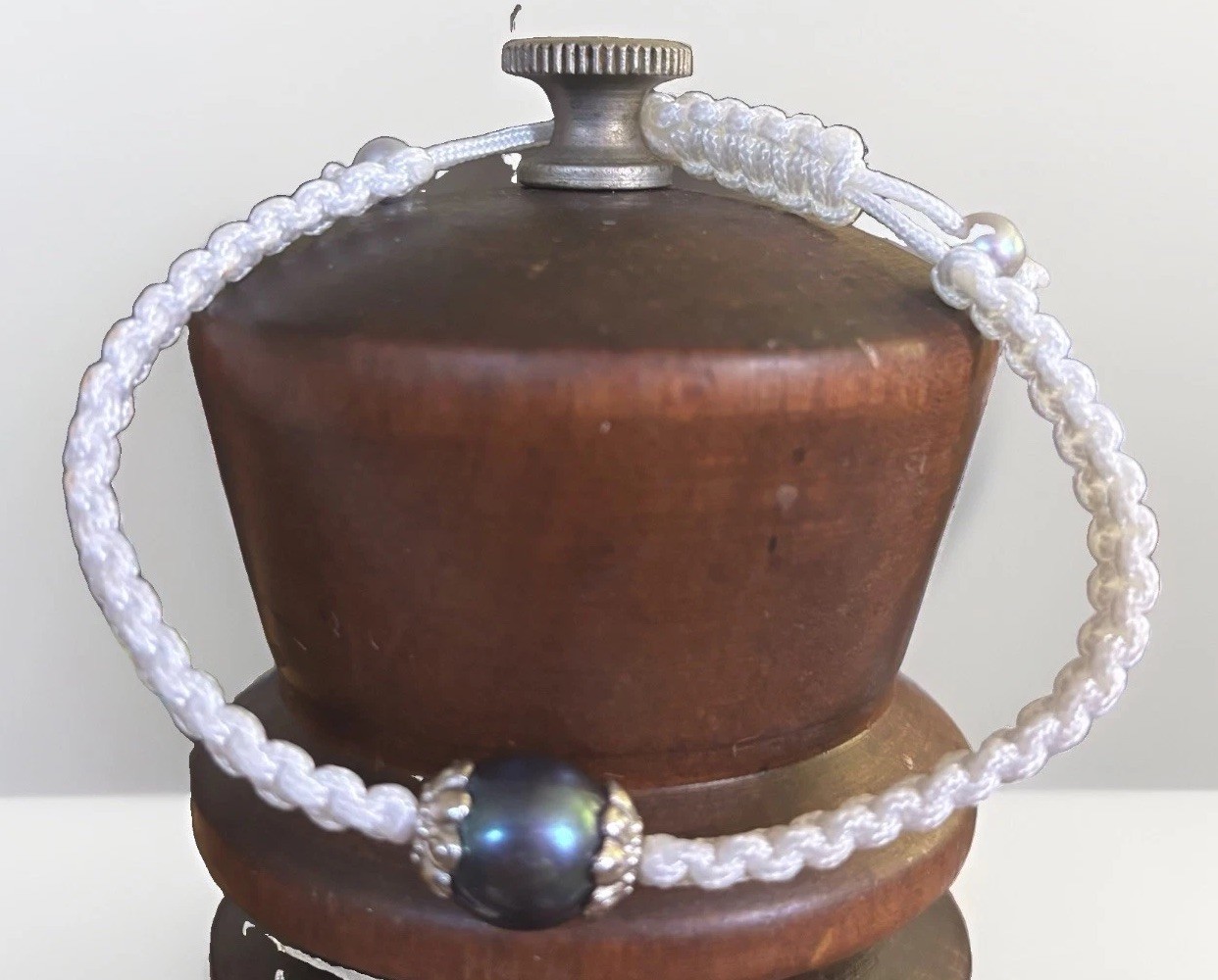 Boho Faux Black Pearl Macrame Bracelet – White Woven Cord Adjustable Bracelet,
