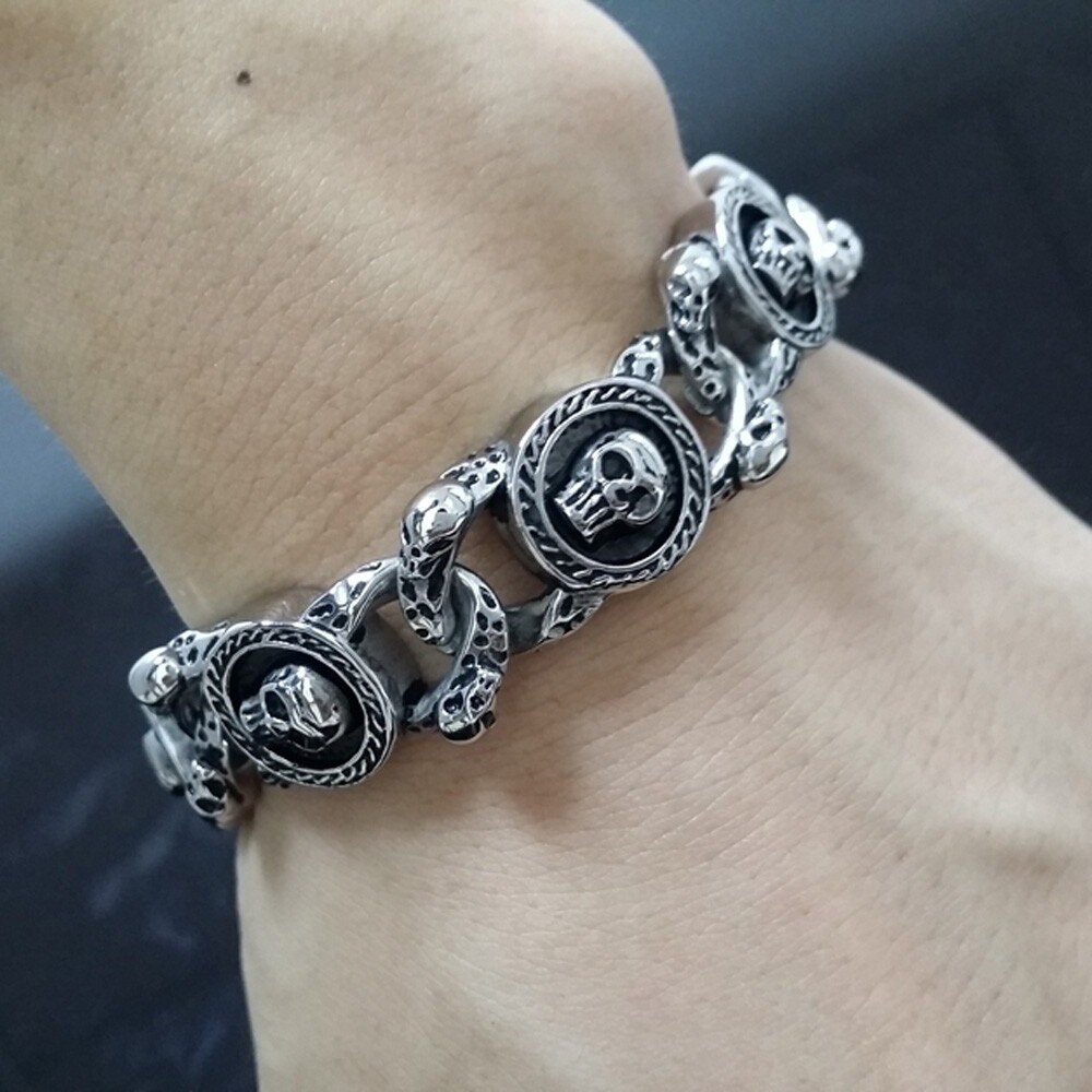 Stainless Steel Silver Black Skull Link Chain Gothic Men Bracelet 8.66″ 15.5mm