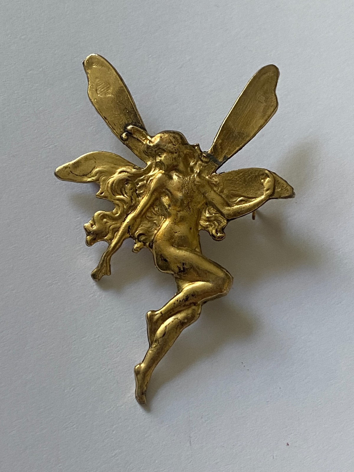 Fairy brooch, golden tone, 6x4cm, good condition