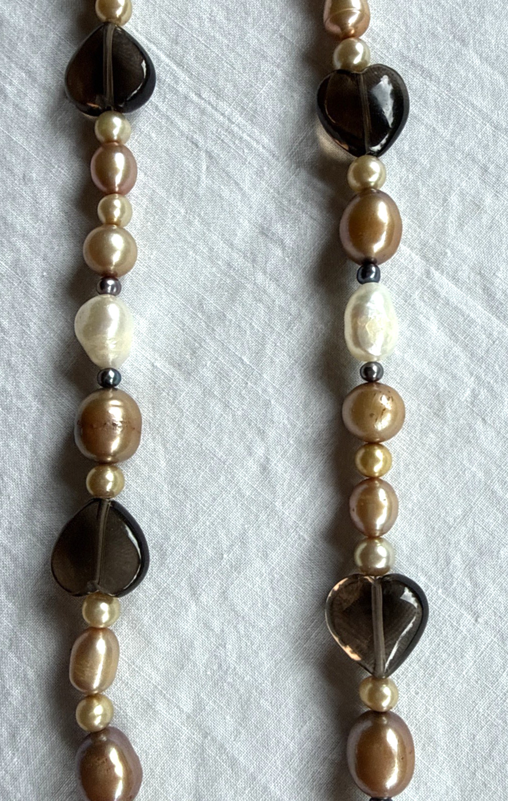 Multicolor Freshwater Pearls Necklace 15 1/2″in Long Timeless Grandmillennial