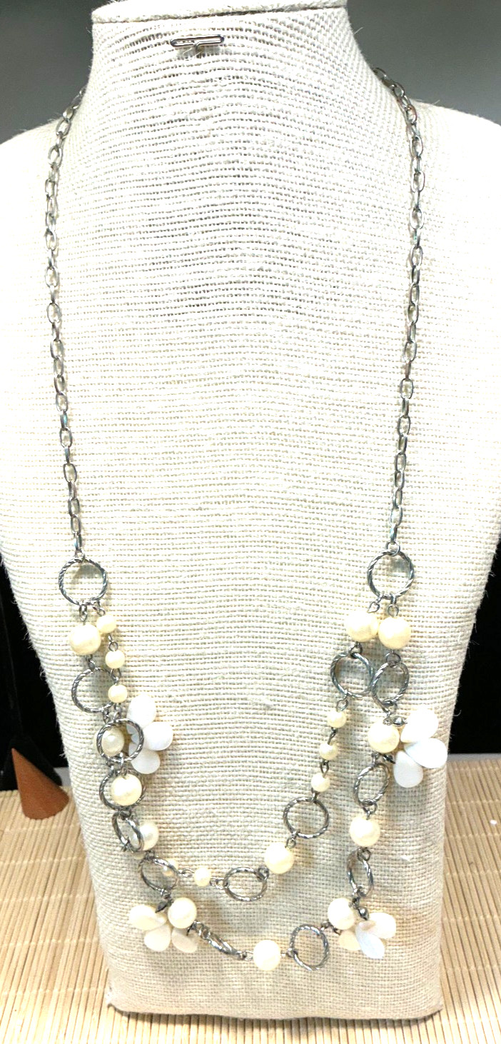 Fashion Necklace Mother of Pearl Faux Pearl Silver Textured Loops Multi Lot 103C