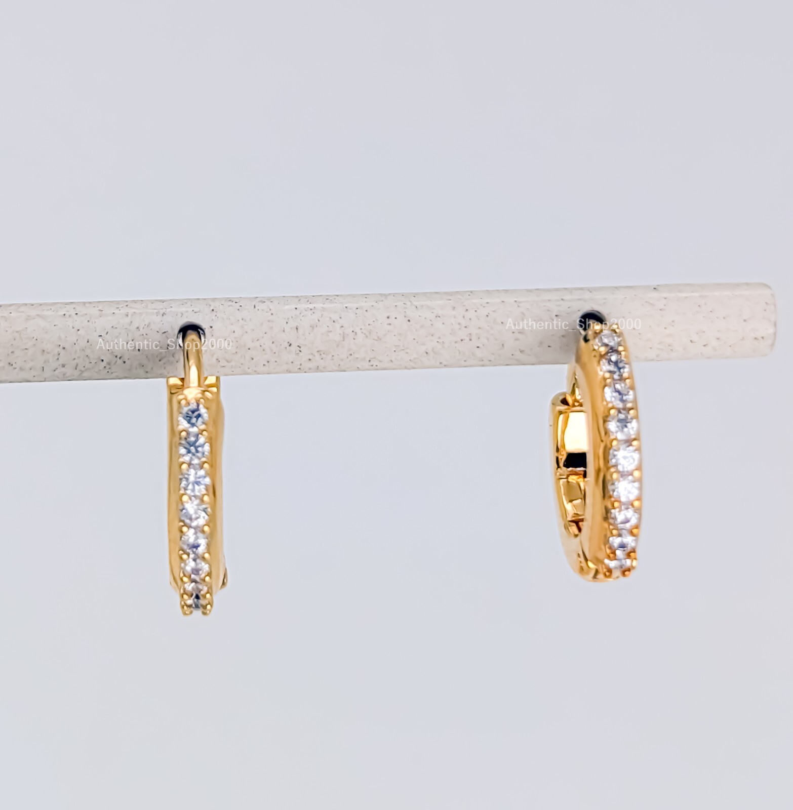 NEW 100% SWAROVSKI Brand Gold Pave Crystals Huggie Matrix Hoop Earrings 5697228