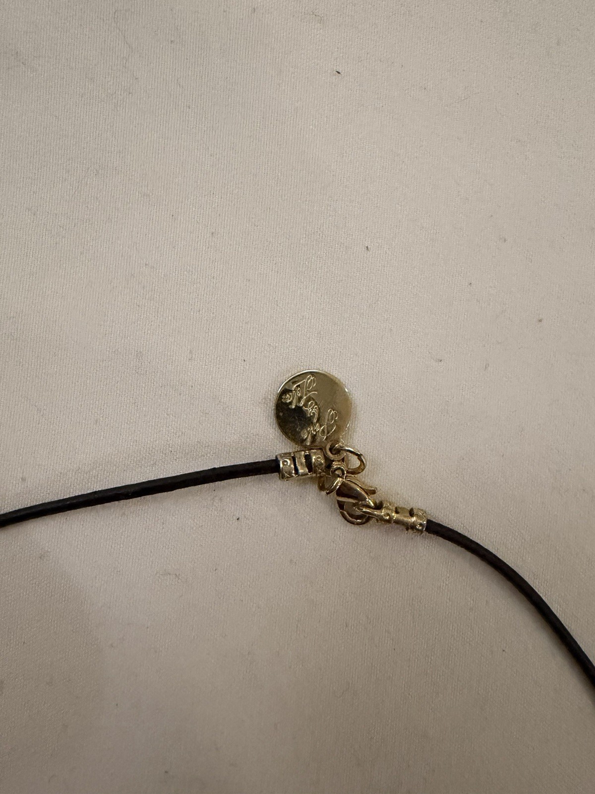 Pearls by Lola Brown Leather Beaded Necklace Gray Round Pearl Bead Pendant Gold