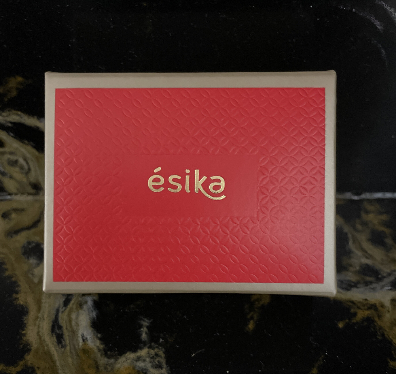 ESIKA WOMENS IMPORTED GOLD TONE EARRINGS PHANTASIA 210080896 IN ORIGINAL BOX
