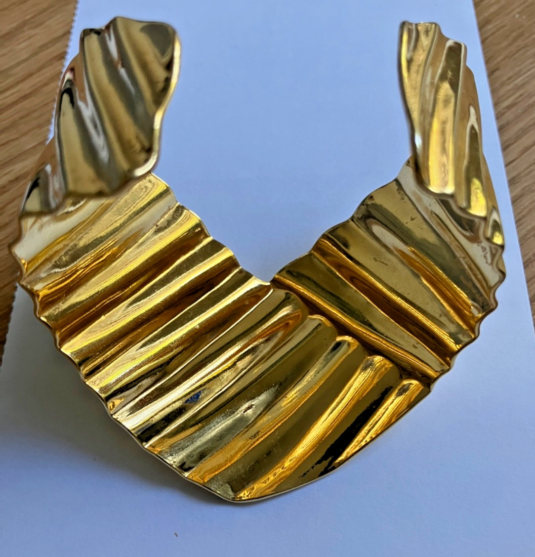 DRAMATIC GOLD CUFF BRACELET – APPROX. 1.5 TO 2″ WIDE – RIPPLED & SHAPED
