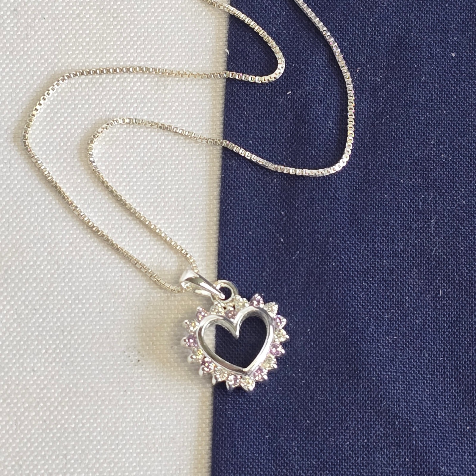 Sterling Silver Necklace 4.4g Jewelry 17.5″ Chain Purple & Clear Stones *READ*