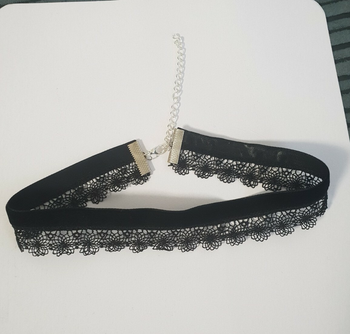 Ladies Crystal Dimonte pearls velvet ribbon embroidered lace Chakor Necklace