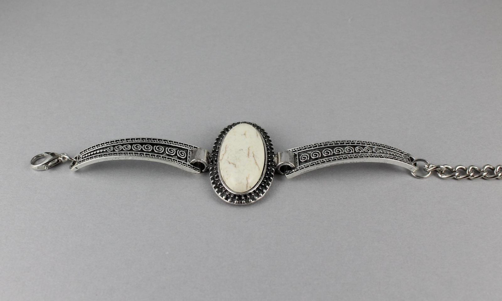 Cream Silver bracelet hinged bangle cuff chain link bracelet big faux gem