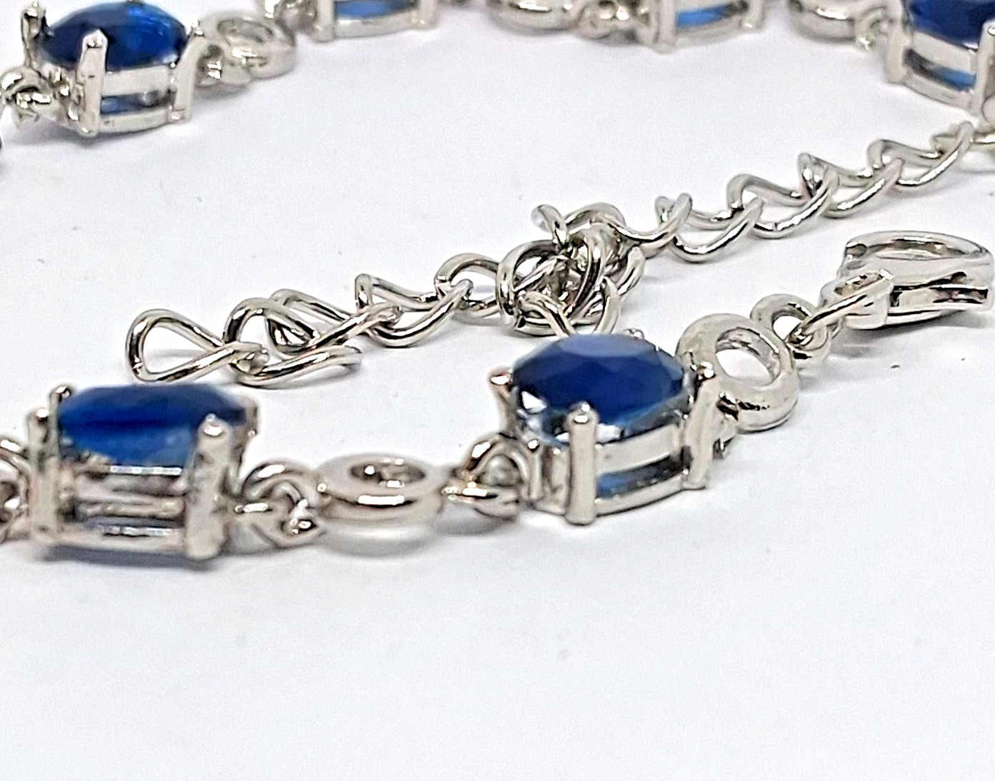 Vintage Silver Tone Blue Glass Rhinestone Tennis Bracelet Size- 7 Inch