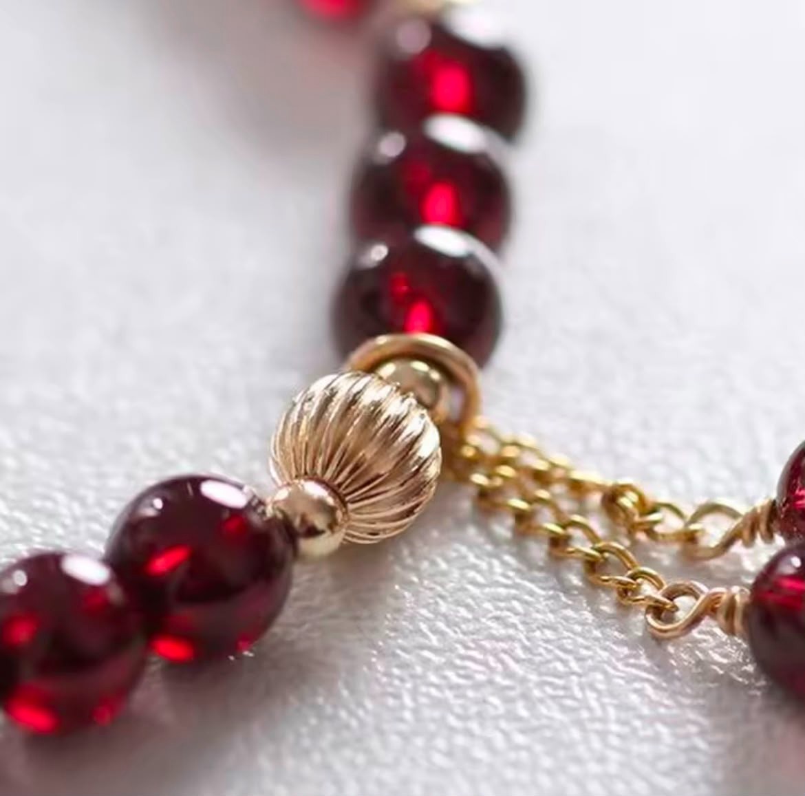 14KGold Plated Natural Garnet Beaded Bracelet Thin Crystal Women Vintage Jewelry