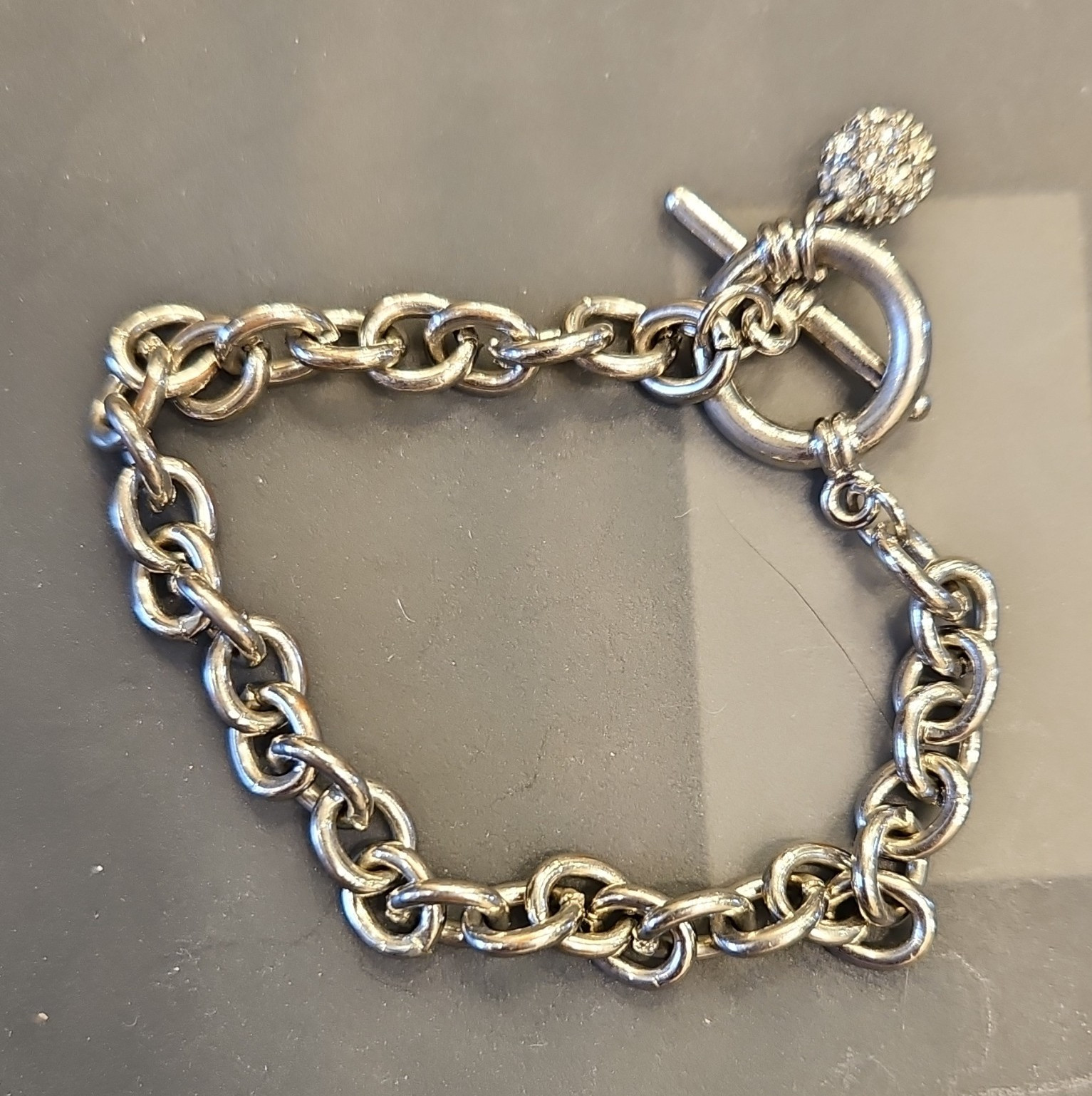 Silver Tone Rolo Chain Link Toggle Bracelet w/ Dangle Charm, Metal, No Stone